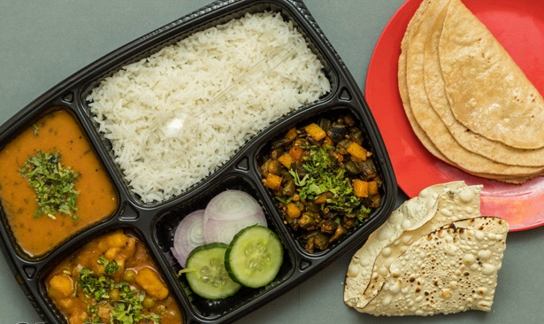 તારીખ: 17/10/2025 શુક્રવાર બપોર નું મેનુ